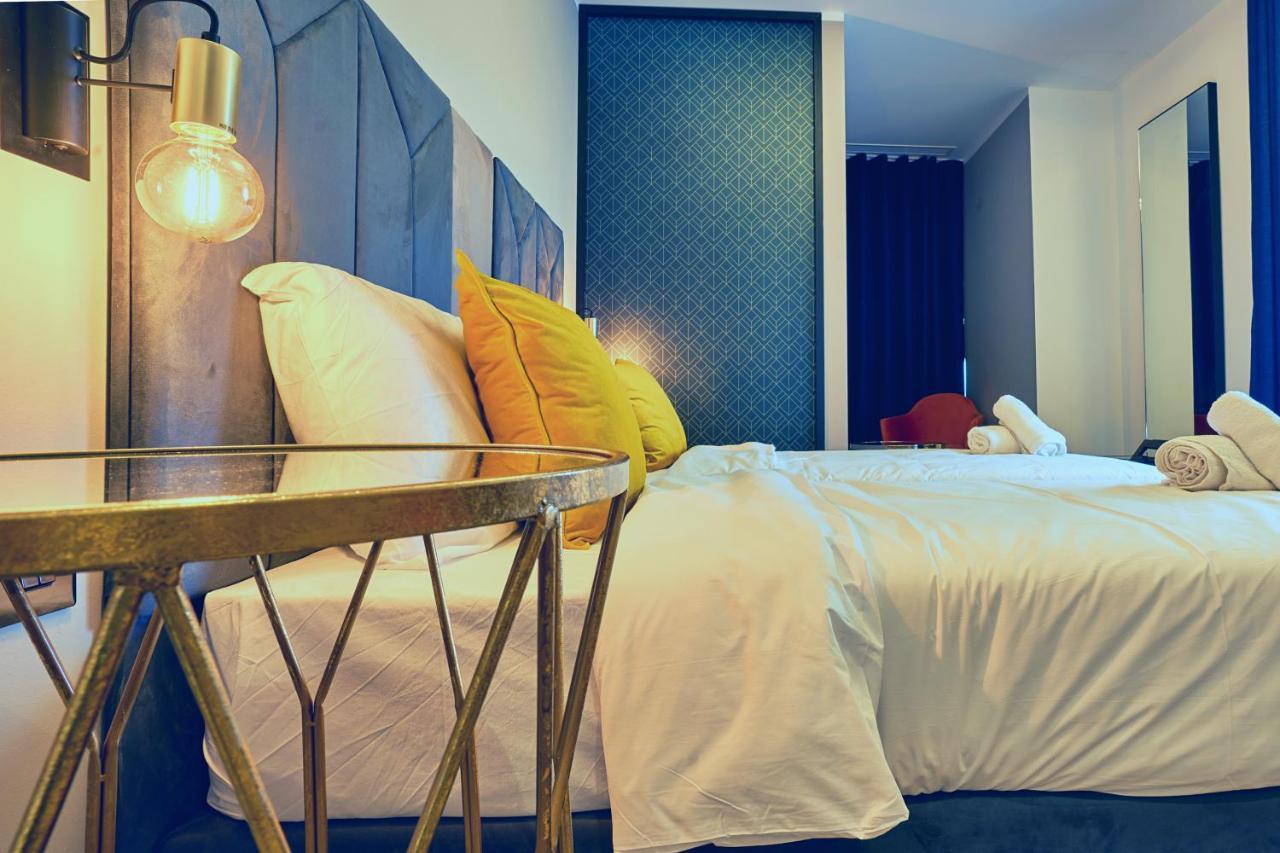 Cinematique Otel Mosta Dış mekan fotoğraf