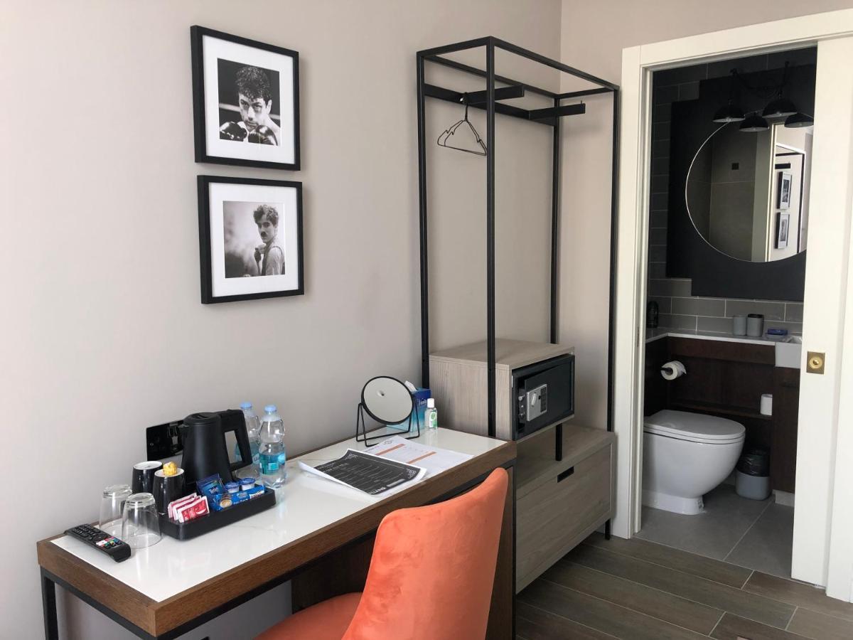Cinematique Otel Mosta Dış mekan fotoğraf